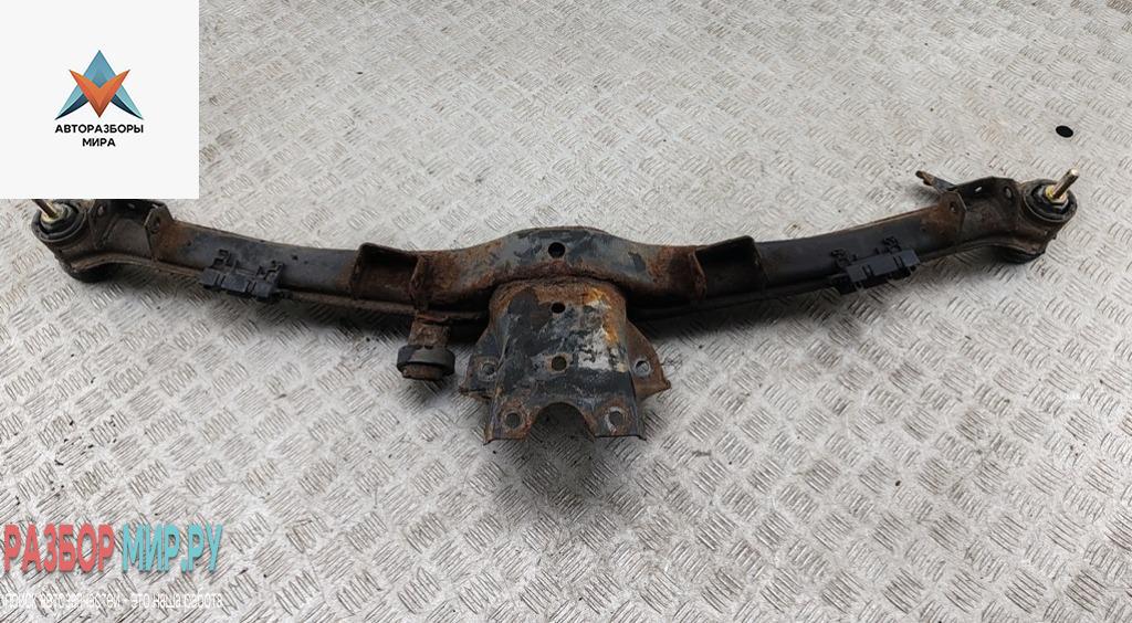 подрамник передний BMW 3 серия E36 1995, 1.8 л., бензин, АКПП, синий, хетчбэк 3 дв. - фото №1