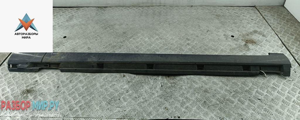 Накладка на порог наружная правая Volkswagen Passat B7 2013, чёрный, универсал - фото №1