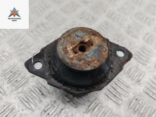 подушка крепления двигателя Volkswagen Golf 3 поколение 1997, 1.8 л., бензин, АКПП, зелёный, хетчбэк 5 дв.