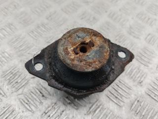 подушка крепления двигателя Volkswagen Golf-3 1997, 1.8 л., бензин, АКПП, зелёный, хетчбэк 5 дв.