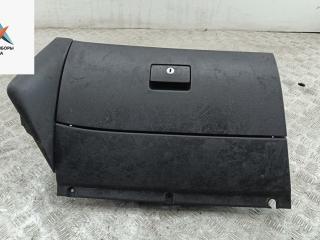 бардачок Volkswagen Golf 4 поколение 2002, 1.6 л., бензин, МКПП, серый, хетчбэк 5 дв.