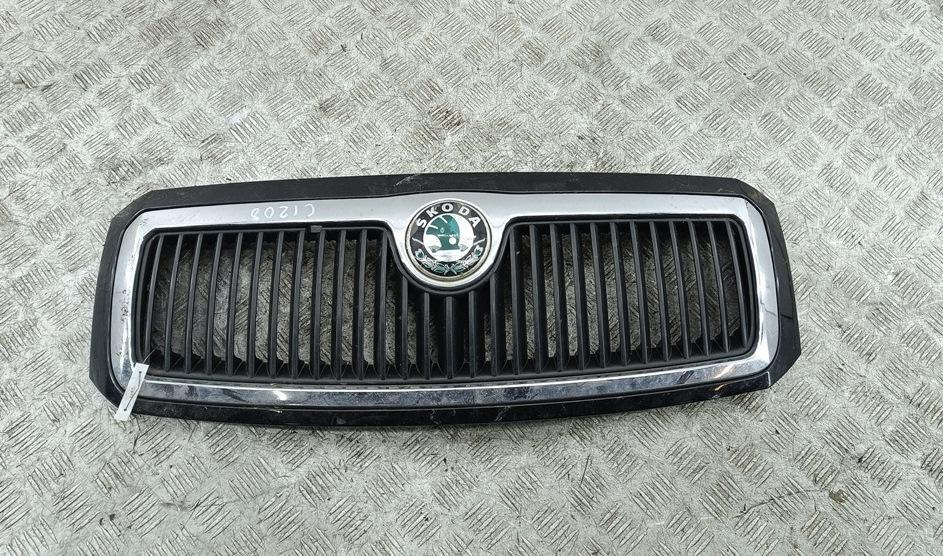 решетка радиатора Skoda Fabia mk1 (6Y) 2007, чёрный, универсал