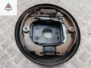 Механизм развода задних тормозных колодок левый Mitsubishi Space Star/Mirage ) 2019, 1.0 л., бензин, МКПП, серый, хетчбэк 5 дв.