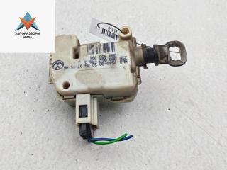 активатор замка багажника Volkswagen Passat B5 1997, 1.9 л., дизель, МКПП, красный, универсал, 3B0862159A.3B0959781