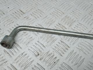 ключ колесный (балонный) Skoda Yeti 1 поколение [рестайлинг] 2013, 2.0 л., дизель, МКПП, внедорожник 5 дв.