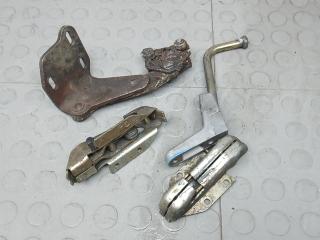 Петля двери сдвижной левой Volkswagen Transporter T4 1997, 2.4 л., дизель, МКПП, микроавтобус