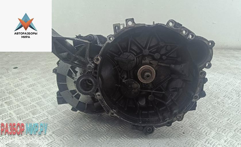 МКПП Volvo S60 1 поколение 2002, 2.4 л., дизель, МКПП, чёрный, седан - фото №1