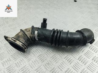 патрубок воздушного фильтра Jeep Cherokee KJ 2004, 2.8 л., дизель, 53013104AB