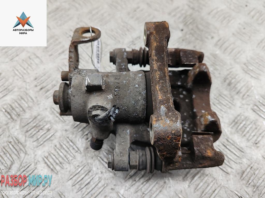 суппорт задний правый Peugeot 307 1 поколение 2003, 2.0 л., бензин, МКПП, зелёный, универсал - фото №1