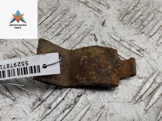 крепление стабилизатора / втулки стабилизатора Volkswagen Golf 3 поколение 1995, 1.4 л., бензин, МКПП, красный, хетчбэк 3 дв.