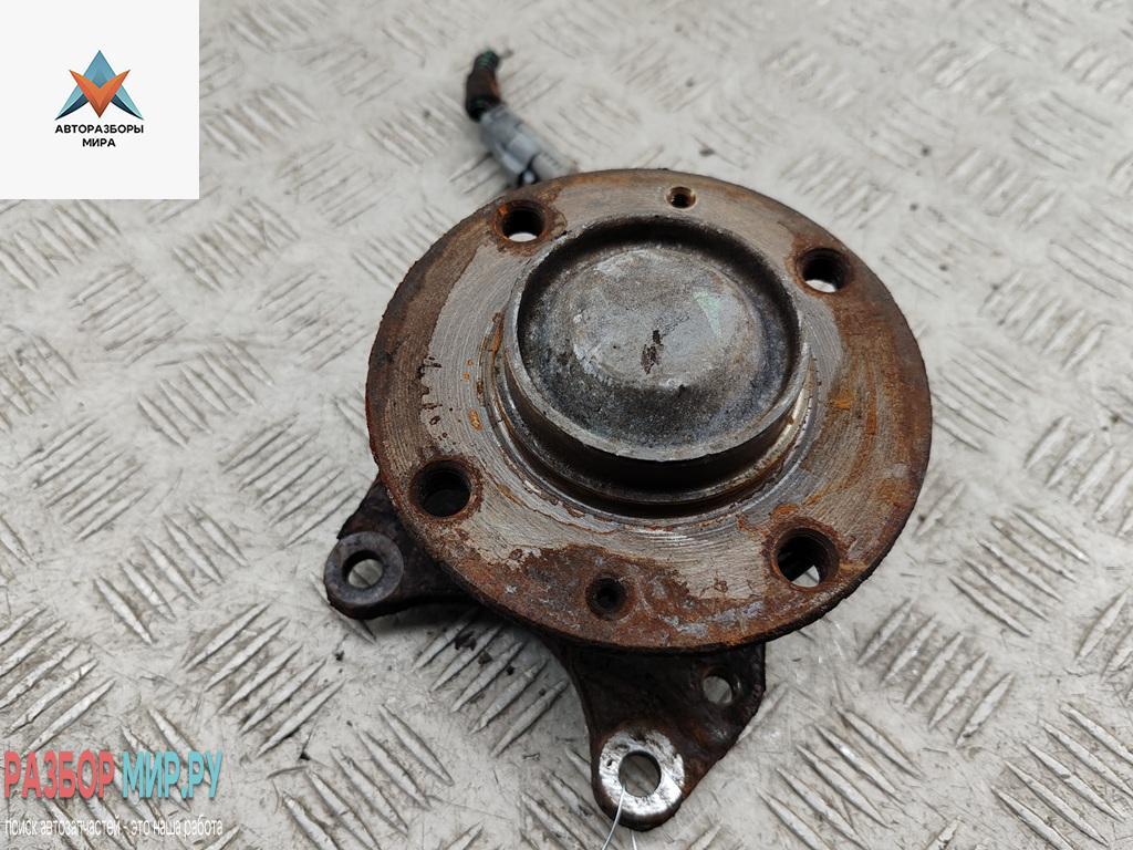 ступица задняя левая Peugeot 307 1 поколение 2003, 1.6 л., бензин, МКПП, серый, хетчбэк 5 дв. - фото №1