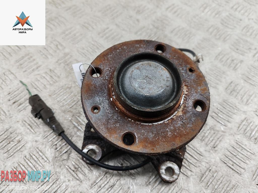 ступица задняя правая Peugeot 307 1 поколение 2001, 1.6 л., бензин, МКПП, синий, хетчбэк 5 дв. - фото №1