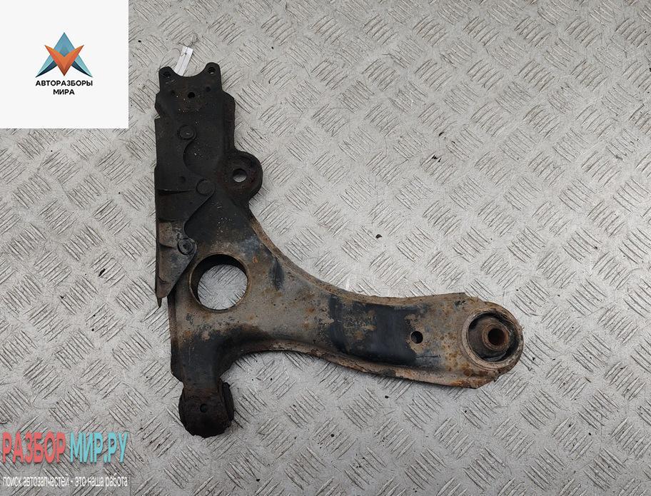 рычаг передний правый Volkswagen Passat B4 1995, 1.6 л., бензин, МКПП, синий, универсал - фото №1