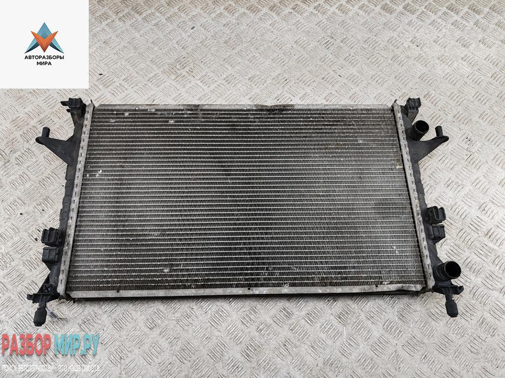 радиатор охлаждения Renault Laguna 2 поколение 2001, 3.0 л., бензин, АКПП, серый, универсал - фото №1