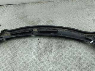 дождевик Ford Fiesta 6 поколение 2009, 1.3 л., бензин, МКПП, красный, хетчбэк 3 дв.