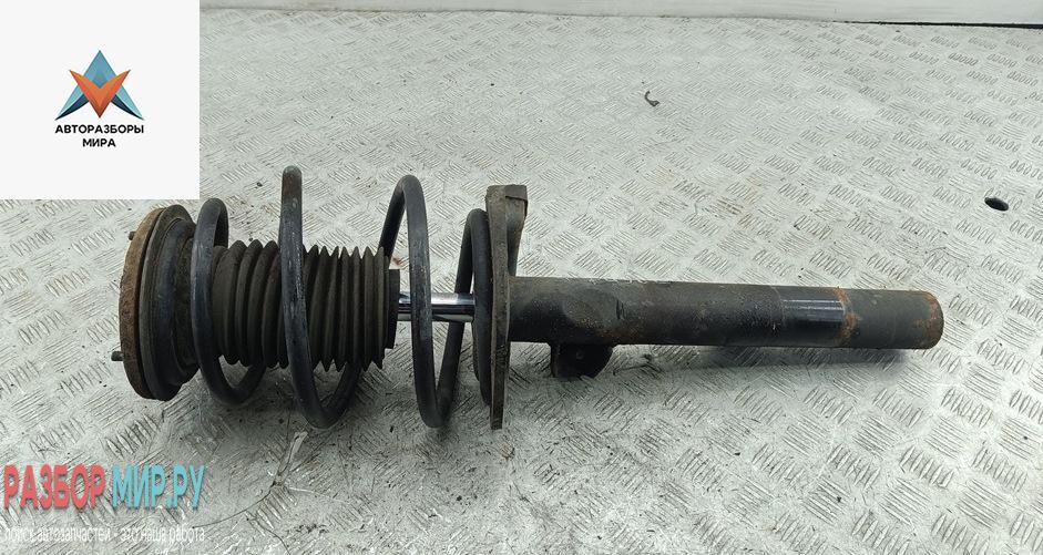 стойка передняя BMW 7 серия E38 1997, 3.5 л., бензин, АКПП, зелёный, седан - фото №1