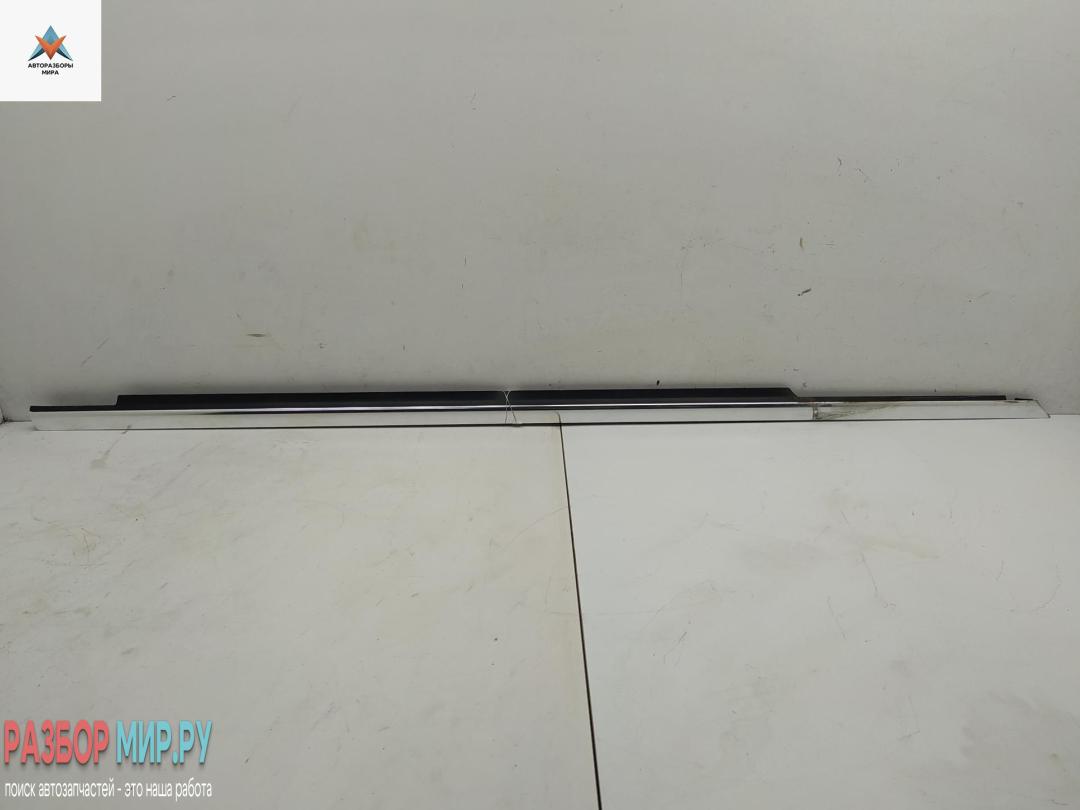 Молдинг стекла двери наружный Mercedes-Benz C-Класс W204/S204 2010, 1.8 л., бензин, МКПП, серый, универсал - фото №1