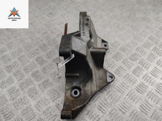 кронштейн компрессора кондиционера Opel Omega B [рестайлинг] 2001, 2.2 л., бензин, МКПП, серый, универсал, 90501940BQ