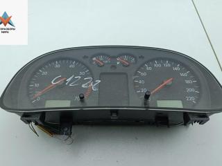 приборная панель Volkswagen Golf 4 поколение 1998, 1.4 л., бензин, МКПП, серый, хетчбэк 5 дв., 1J0919880