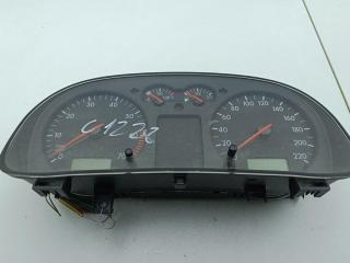 приборная панель Volkswagen Golf-4 1998, 1.4 л., бензин, МКПП, серый, хетчбэк 5 дв., 1J0919880