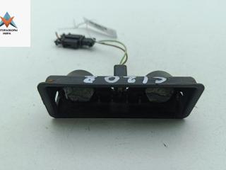 кнопка открытия багажника Skoda Fabia 1 поколение (6Y) [рестайлинг] 2007, 1.4 л., бензин, МКПП, чёрный, универсал, 6Y0827574