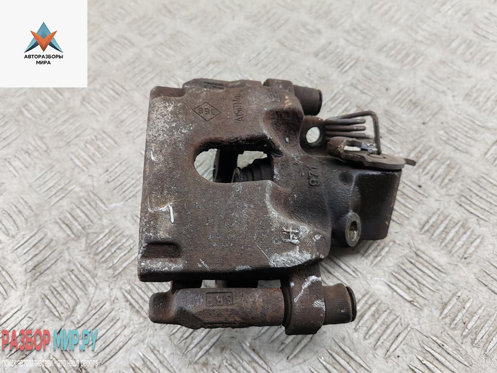 суппорт задний левый Renault Laguna 3 поколение 2008, 2.0 л., дизель, АКПП, чёрный, универсал - фото №1