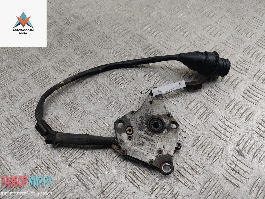 селектор АКПП BMW 5 серия E39 1997, 2.5 л., бензин, АКПП, чёрный, универсал, 0501209954 - фото №1