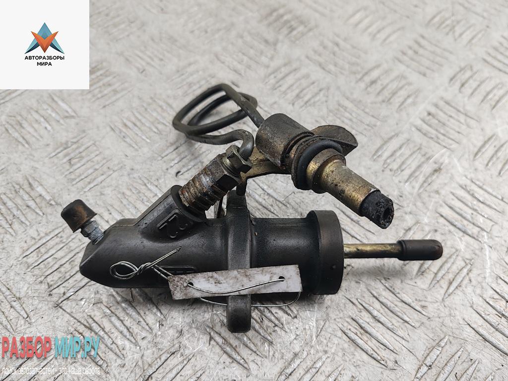 цилиндр сцепления рабочий BMW 5 серия E39 1999, 2.5 л., дизель, МКПП, серый, седан, 21526775924 - фото №1