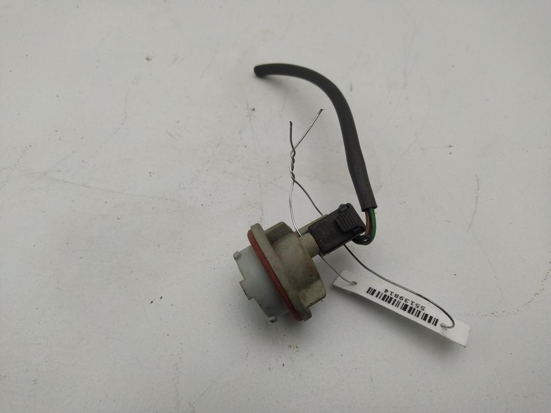 Патрон лампы указателя поворота Mercedes-Benz E-Класс W210/S210 1996, 2.0 л., бензин, МКПП, синий, седан, 14838400 - фото №1