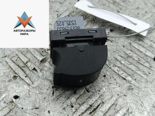 кнопка стеклоподъемника переднего правого Audi A4 B7 2005, 3.2 л., бензин, АКПП, синий, универсал, 8E0959855