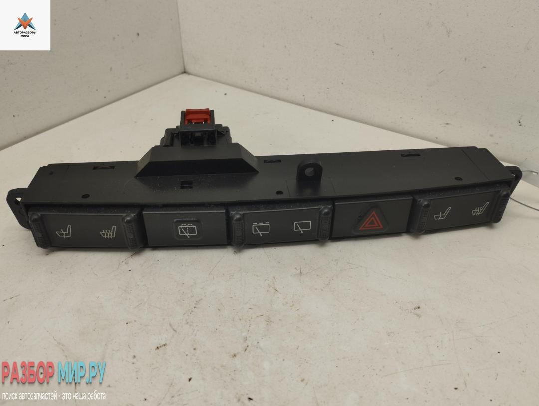 кнопка аварийной сигнализации Chrysler Voyager 5 поколение 2007, 2.8 л., дизель, АКПП, серый, минивэн, 04685842AA - фото №1