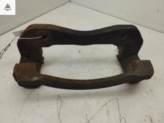 скоба суппорта Kia Sorento 1 поколение 2003, 2.5 л., дизель, АКПП, зелёный, внедорожник 5 дв.