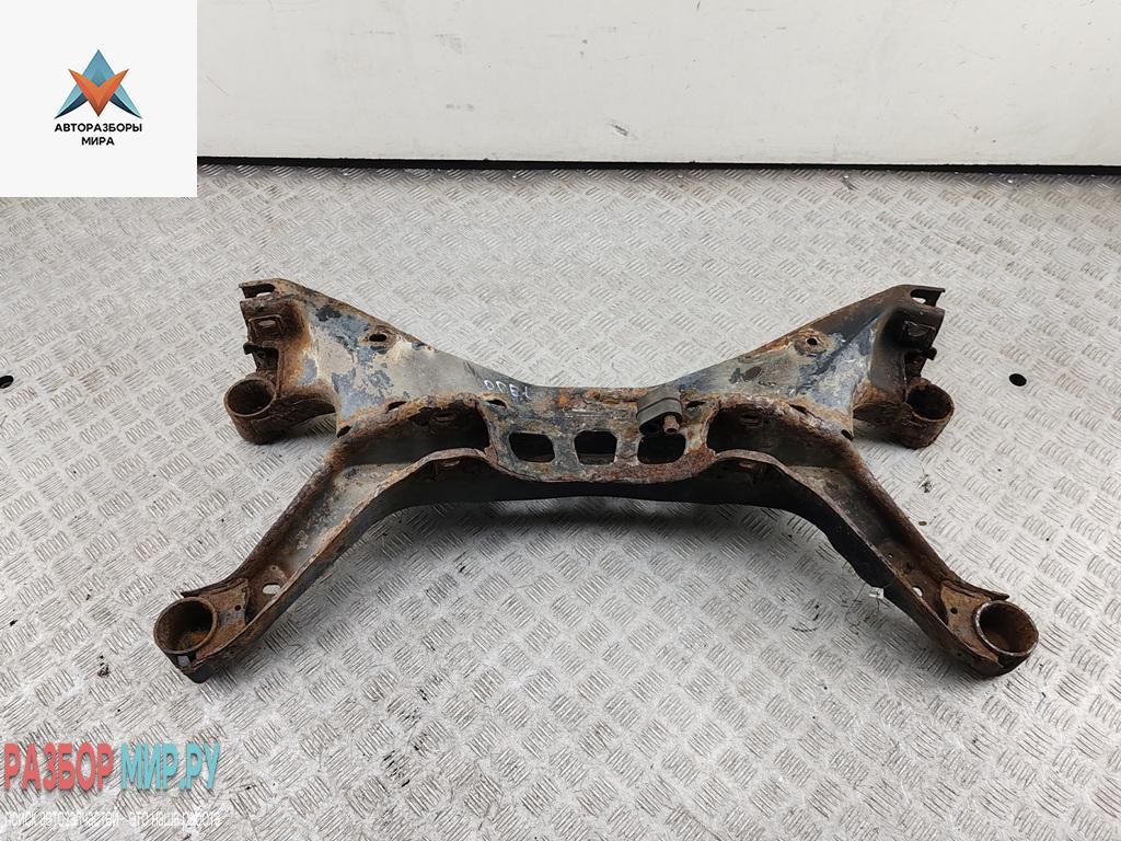 подрамник передний Opel Signum C 2003, 2.2 л., бензин, АКПП, синий, хетчбэк 5 дв. - фото №1