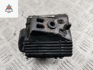 подушка крепления двигателя Volkswagen Crafter 1 поколение 2006, 2.5 л., дизель, МКПП, белый, микроавтобус, A9062411113