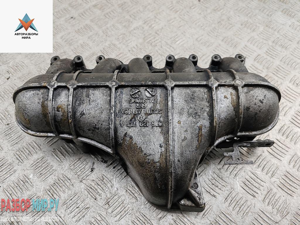 коллектор впускной Volkswagen Crafter 1 поколение 2006, 2.5 л., дизель, микроавтобус, 076129713A - фото №1