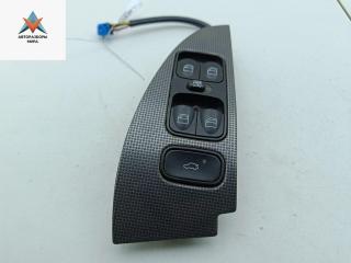 блок управления стеклоподъемниками Mercedes-Benz C-Класс W203/S203/CL203 2003, 1.8 л., бензин, МКПП, красный, седан, A2038210679