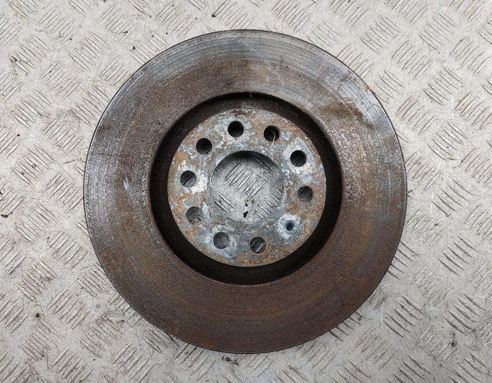 диск тормозной передний Audi A4 B7 2005, 3.2 л., бензин, АКПП, синий, универсал