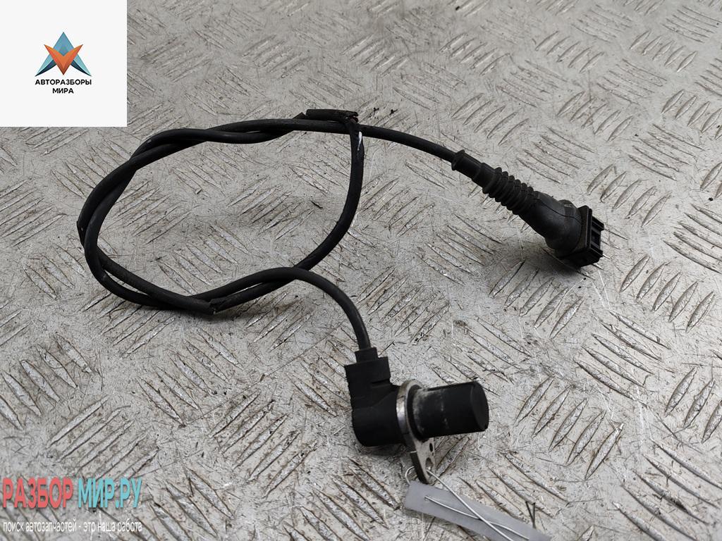 датчик коленвала BMW 5 серия E39 1997, 2.5 л., бензин, АКПП, чёрный, универсал - фото №1