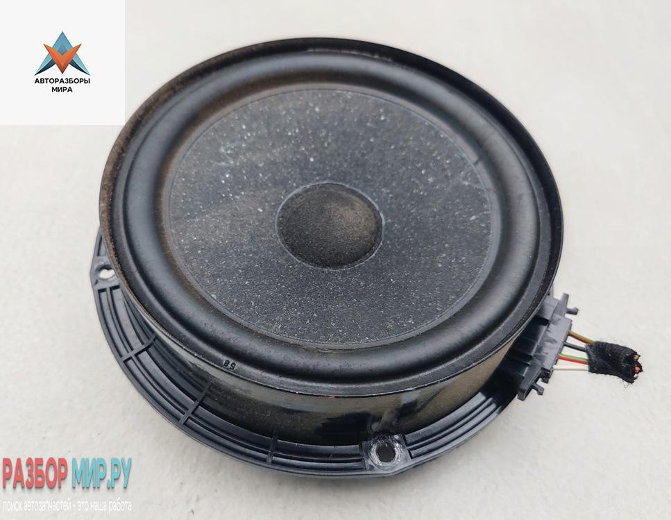 динамик двери Volkswagen Golf 4 поколение 2000, 2.0 л., бензин, АКПП, серый, универсал, 1J0035411G - фото №1