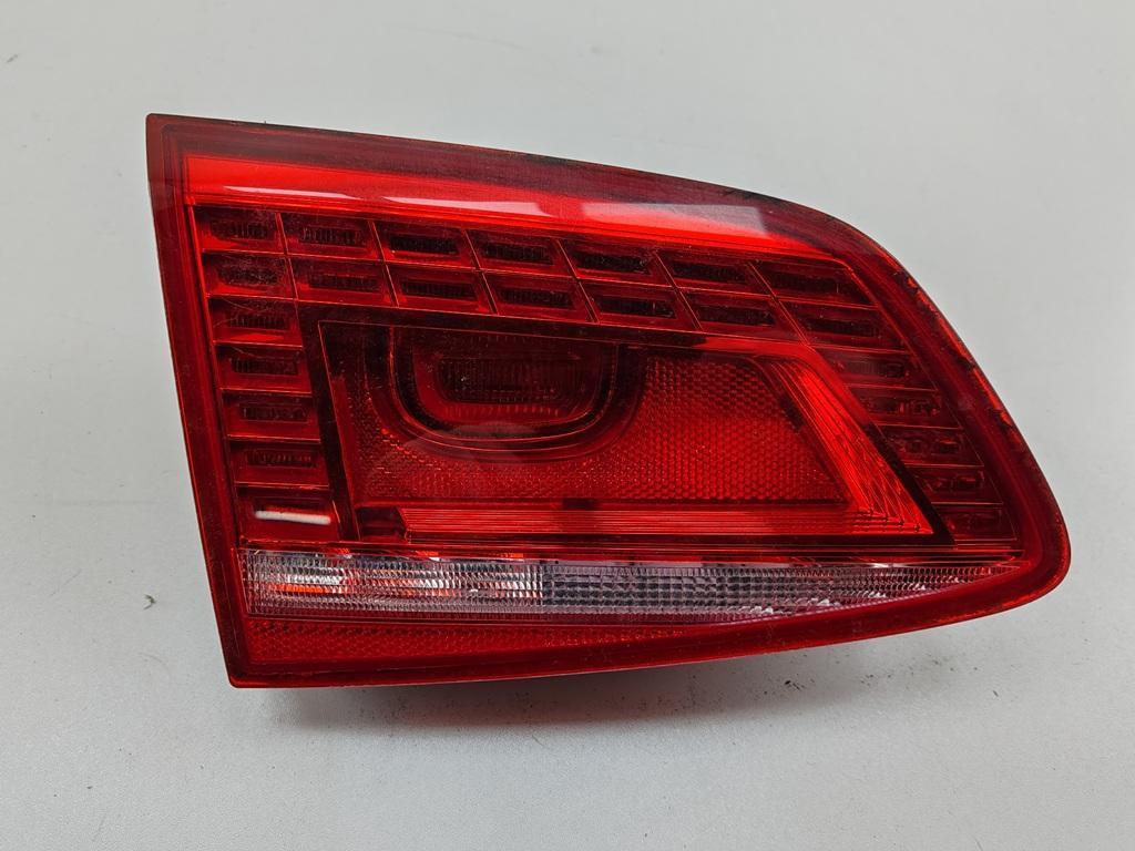 фонарь крышки багажника левый Volkswagen Passat B7 2013, 2.0 л., дизель, МКПП, чёрный, универсал, 3AF945307F