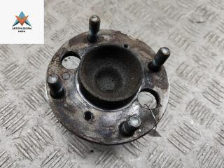 ступица задняя правая Ford Fiesta 6 поколение 2009, 1.3 л., бензин, МКПП, красный, хетчбэк 3 дв.