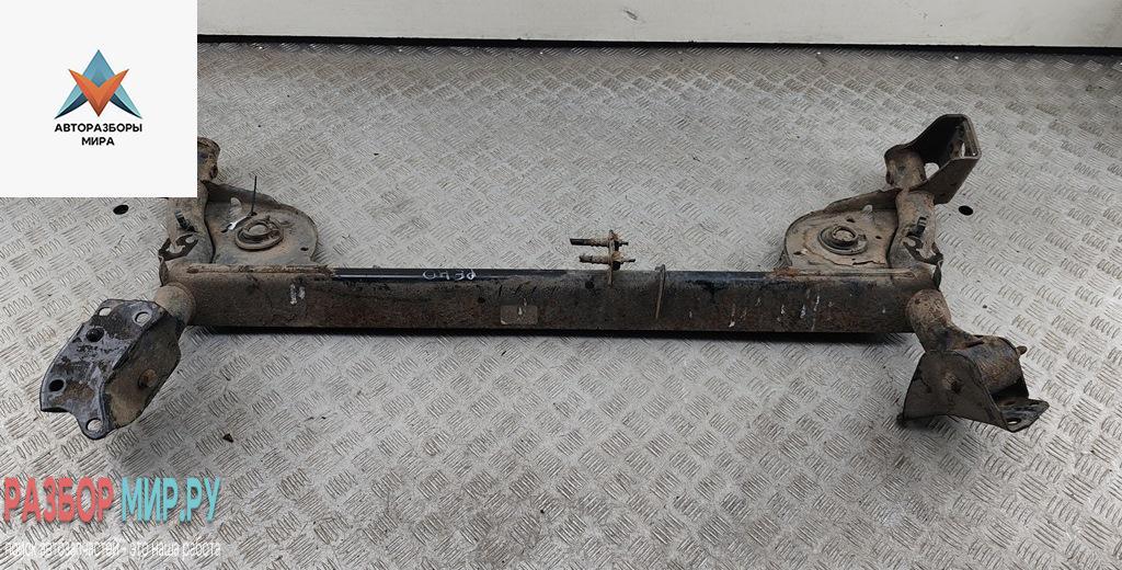 подрамник передний Dacia (Renault) Sandero I 2011, 1.5 л., дизель, МКПП, белый, хетчбэк 5 дв. - фото №1