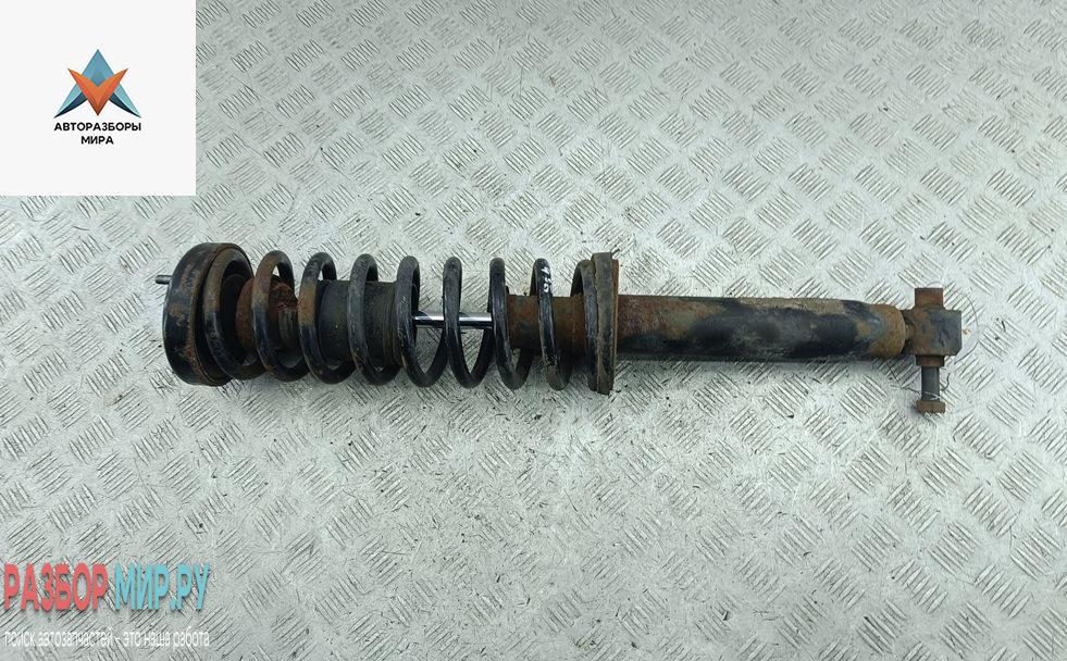 стойка передняя BMW 7 серия E38 1997, 3.5 л., бензин, АКПП, зелёный, седан, 33521091421 - фото №1