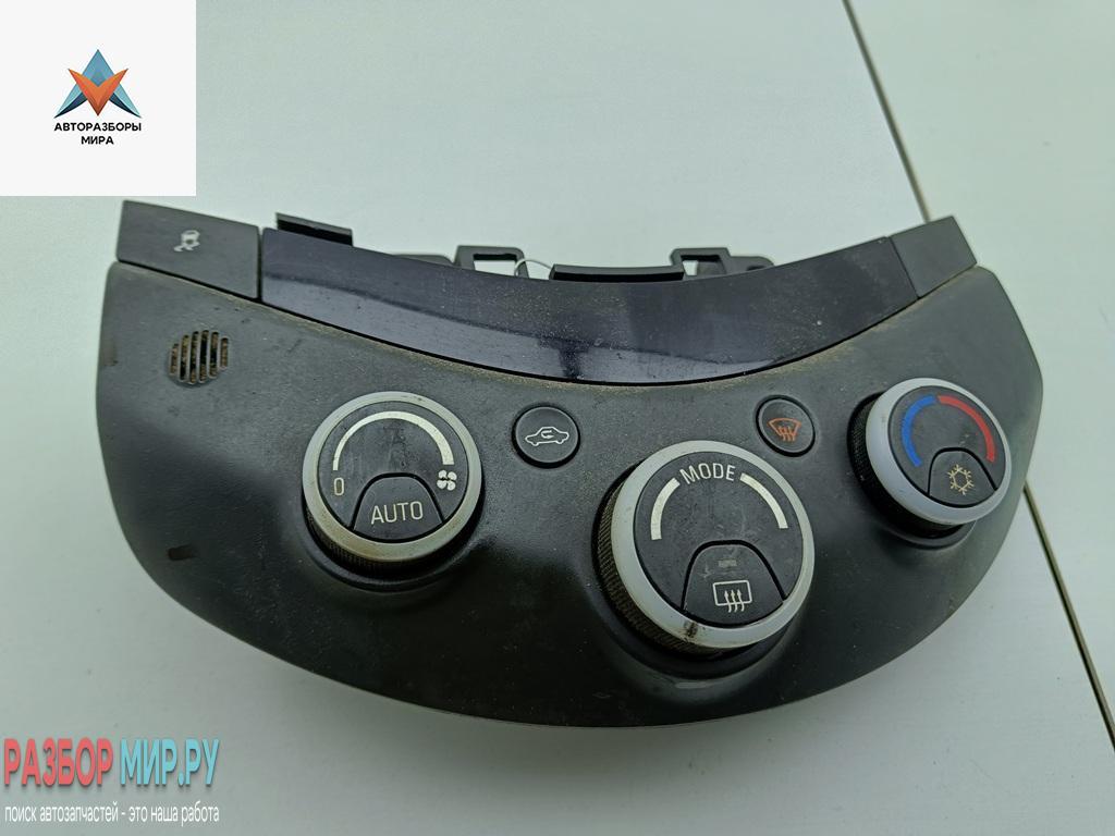 блок управления печки / климат-контроля Chevrolet Spark M300 2010, 1.2 л., бензин, МКПП, красный, хетчбэк 5 дв., 95954638, 46380F010170 - фото №1