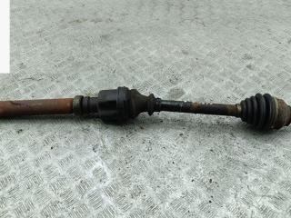 полуось передняя правая (приводной вал, ШРУС) Ford Mondeo 3 поколение 2001, 1.8 л., бензин, МКПП, серый, седан