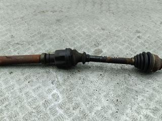 полуось передняя правая (приводной вал, ШРУС) Ford Mondeo III 2001, 1.8 л., бензин, МКПП, серый, седан