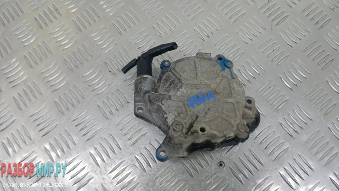 насос вакуумный Skoda Yeti 1 поколение 2012, 2.0 л., дизель, МКПП, внедорожник 5 дв., 03L145100 - фото №1