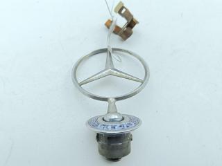 эмблема Mercedes-Benz C-Класс W203/S203/CL203 2003, 1.8 л., бензин, МКПП, красный, седан