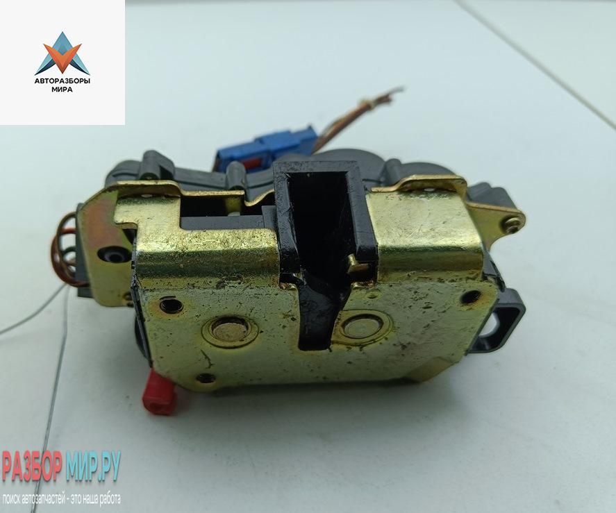 замок багажника Chrysler Voyager 5 поколение 2007, минивэн - фото №1