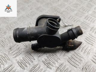 фланец (тройник) системы охлаждения Volkswagen Sharan 1 поколение [2-й рестайлинг] 2004, 2.0 л., бензин, МКПП, чёрный, минивэн, 06A121133AA